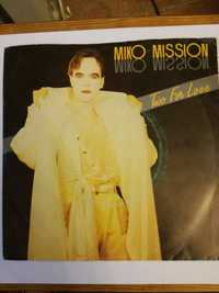 Disco "Miko Mission" 45 "Two For Love" 1985 EMI Portugal