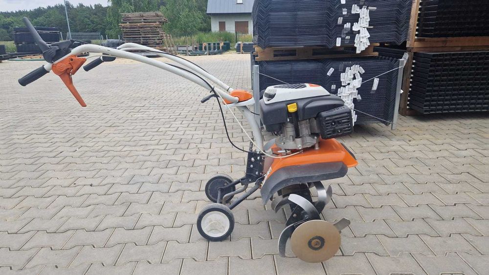 Wynajem glebogryzarka, wertykulator spalinowy