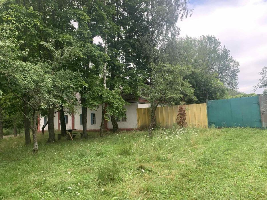 Дом на берегу озера