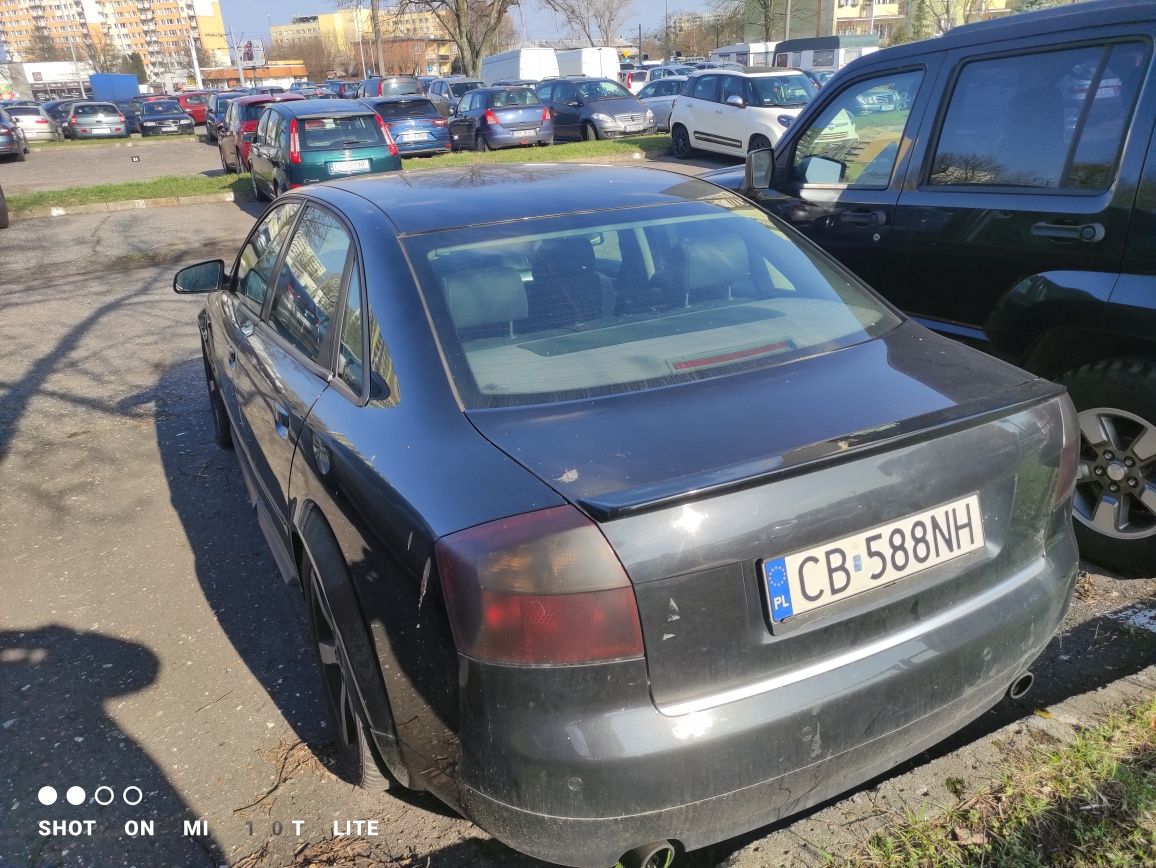 Audi A4 B6 2003 r 1.8 benzyna gaz