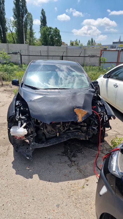 Продам Nissan Leaf 2015 Черный