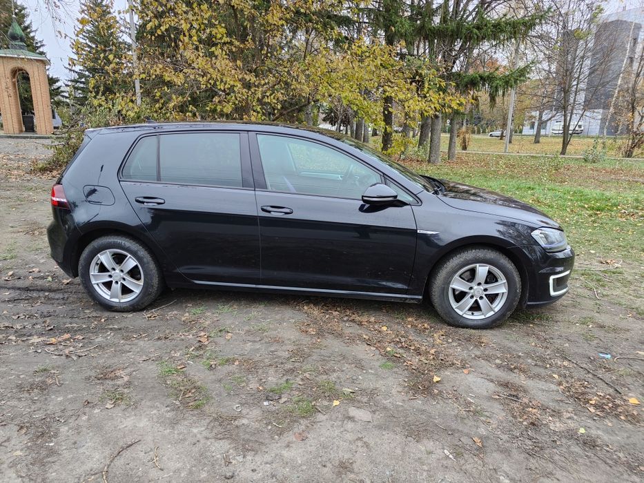 Wolkswagen  E-golf 2015