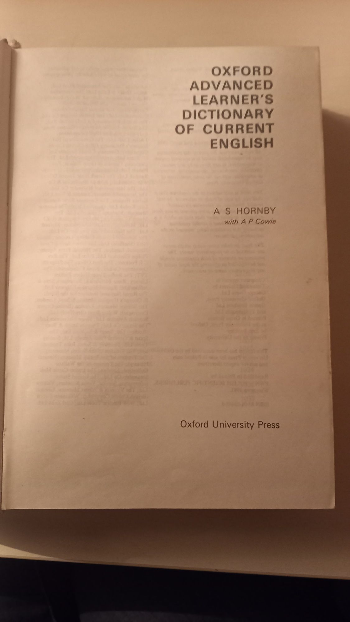 Hornby. Oxford Advanced Learner's Dictionary  of Current English.