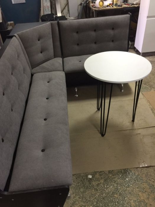 Стіл круглий/ квадратний