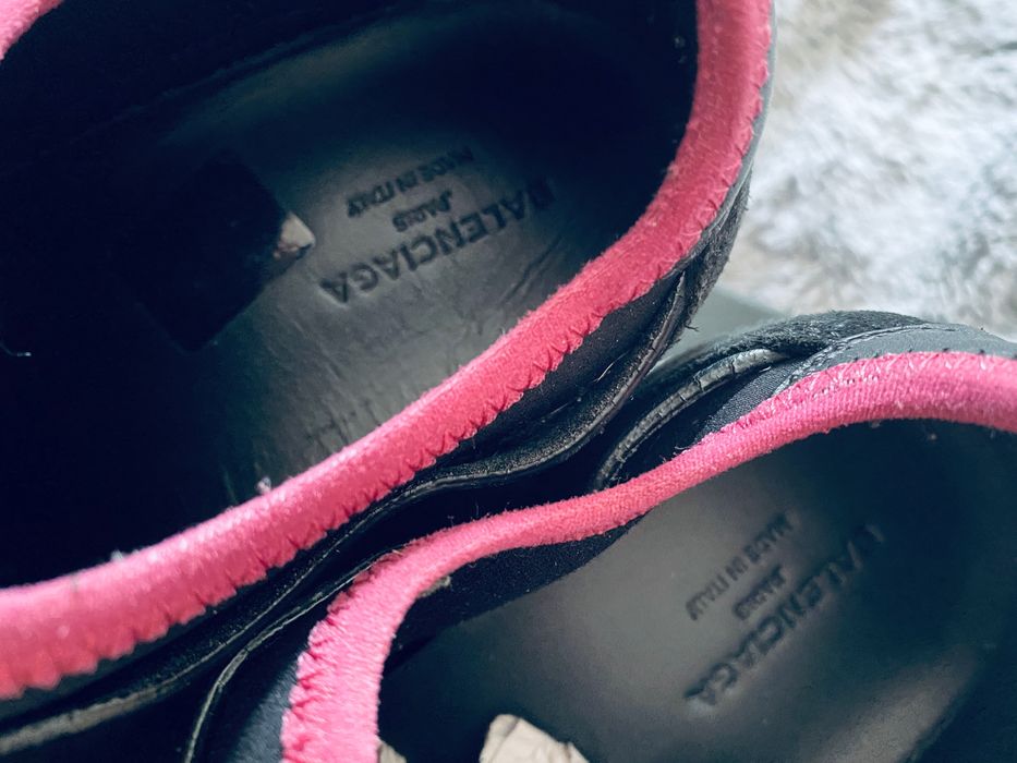 Ténis originais da Balenciaga pretos e rosa