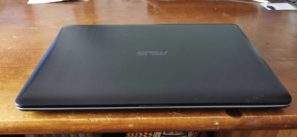 portátil Asus A540SA