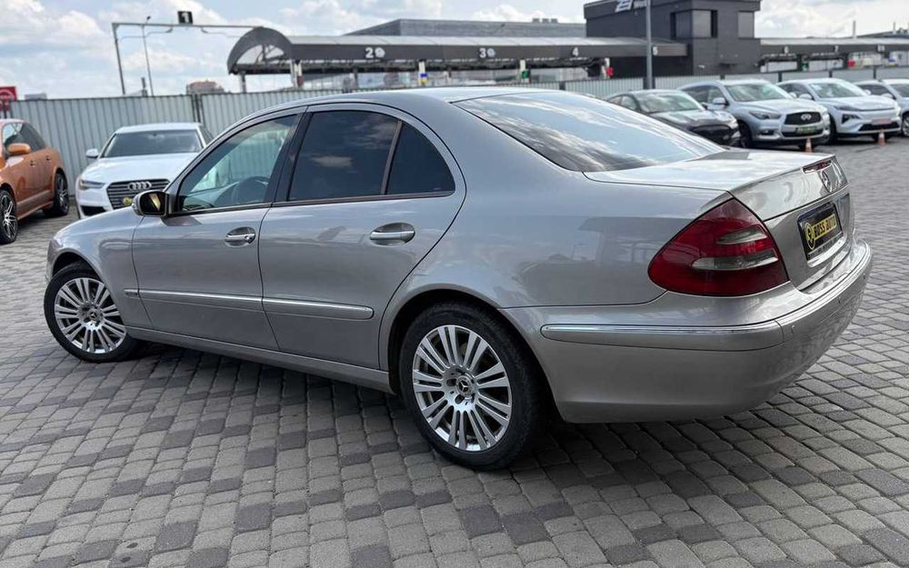 Mercedes-Benz E 270 CDI 2002