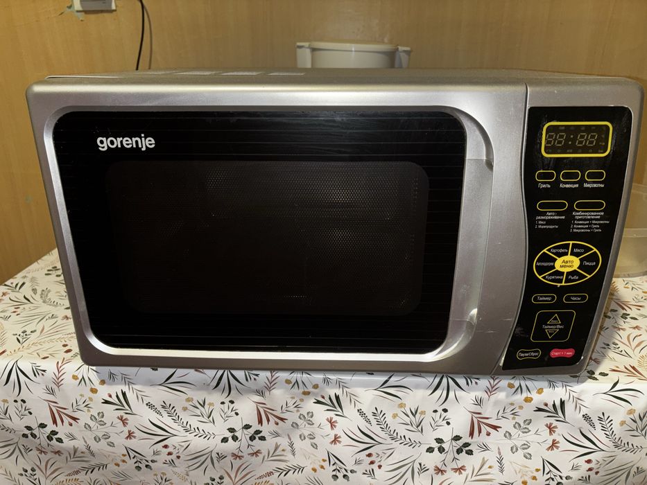 Мікрохвильова піч Gorenje