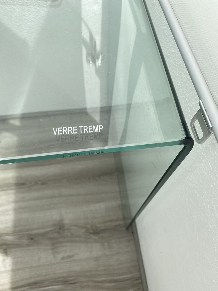 Secretaria vidro temperado nova