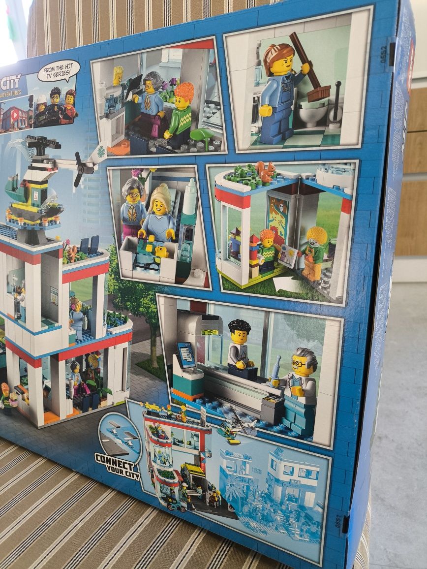 Lego Hospital 60330