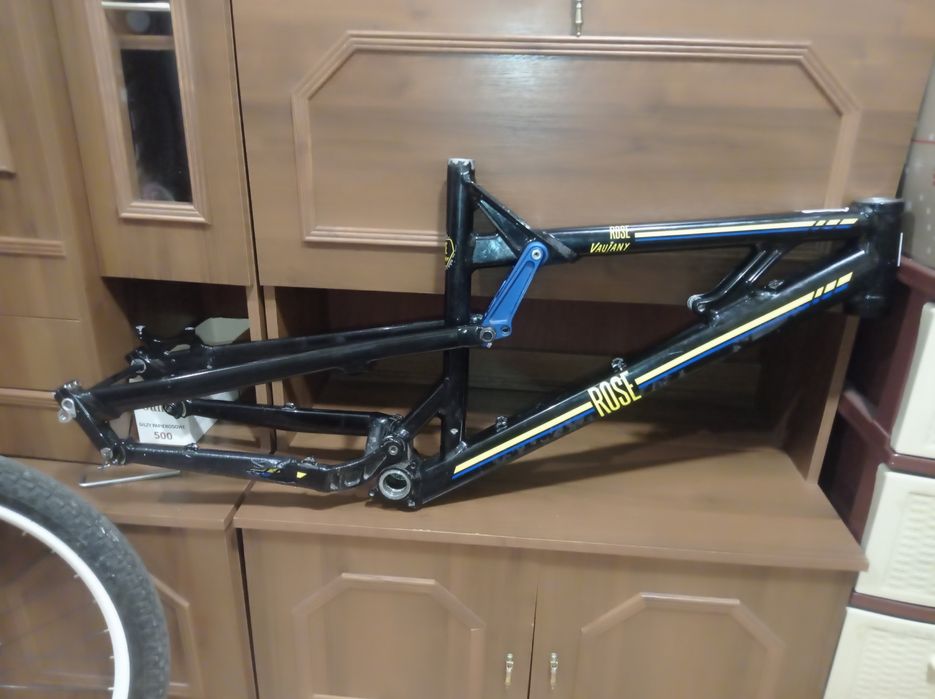 Рама двух подвес