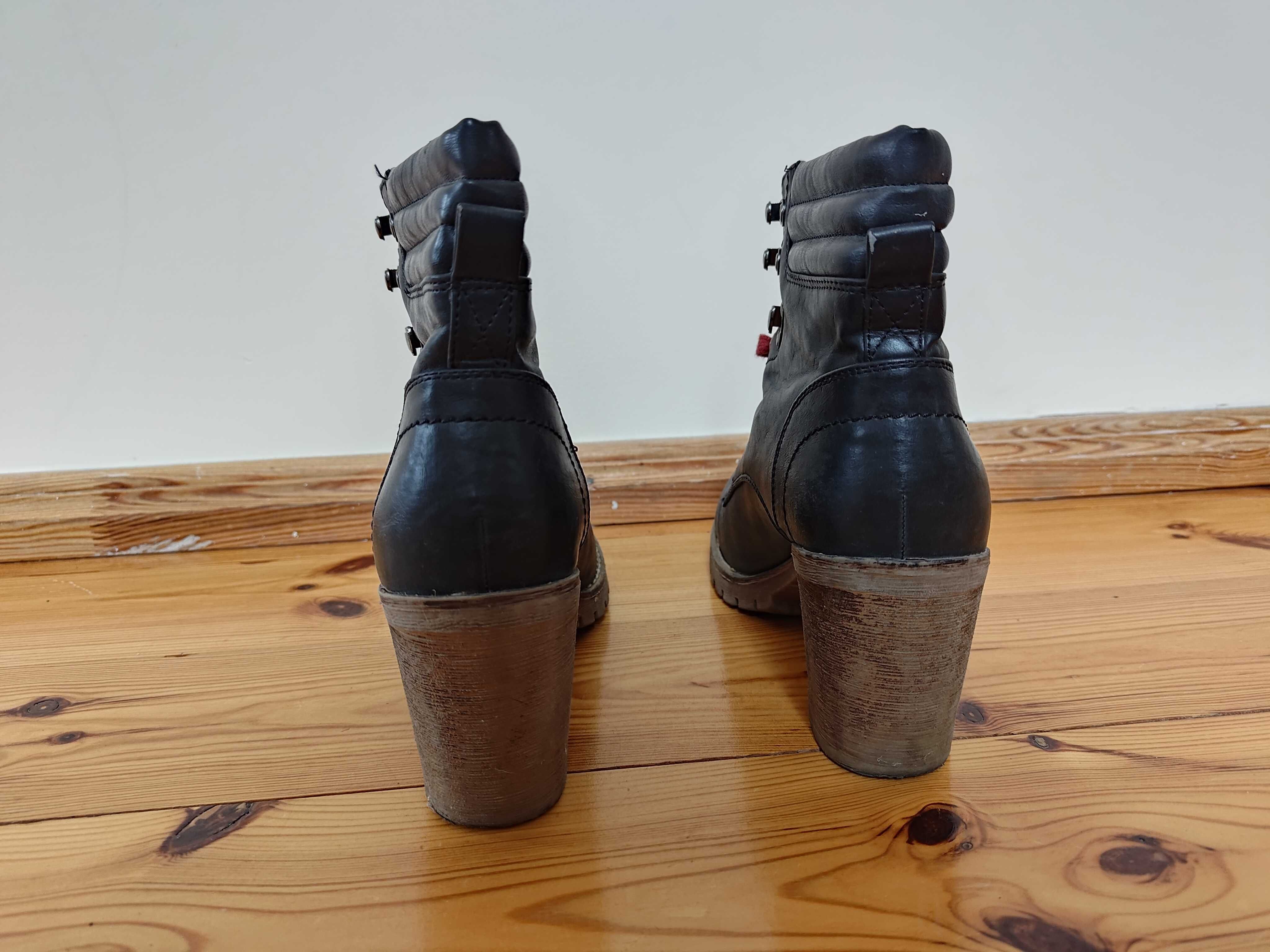 Buty damskie na obcasie, rozmiar 38