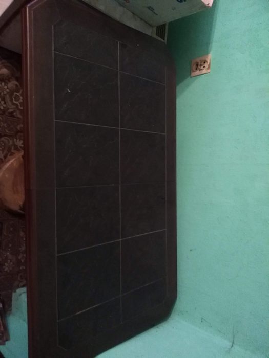 Duży stół, drewno