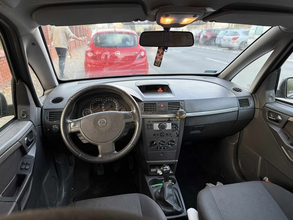 Opel Meriva 1.6 z LPG