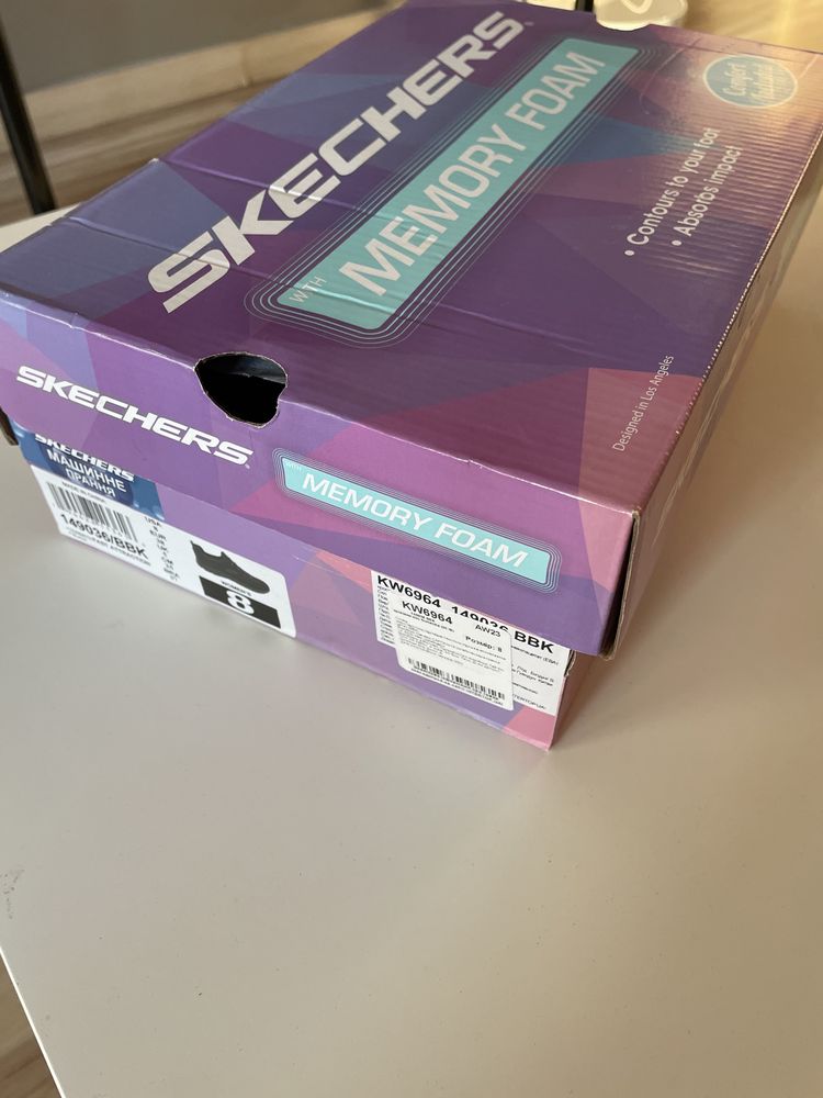 Buty sporowe Skechers nowe rozmiar 38