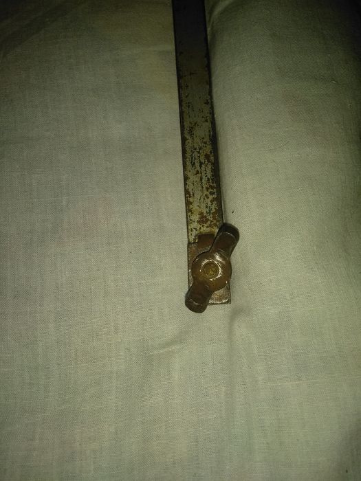 Лобзик ручной в нормальном состоянии