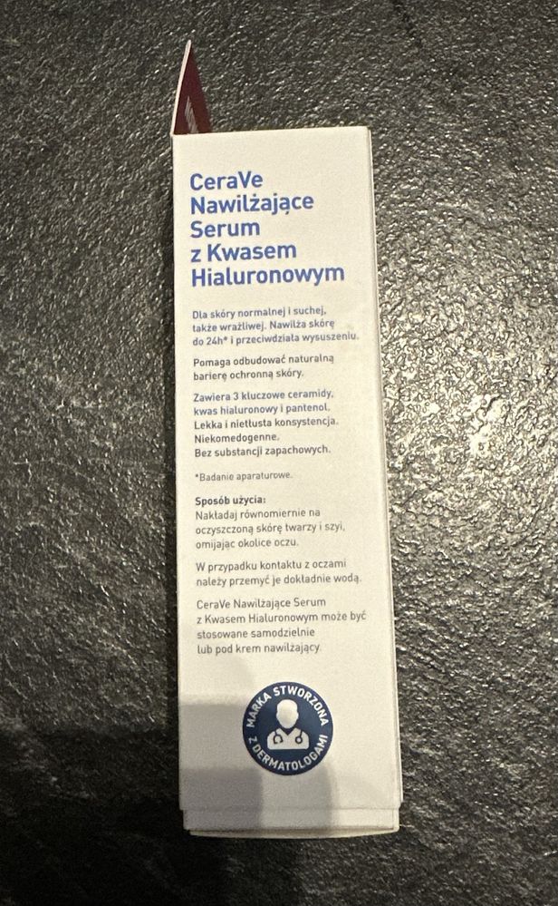 CeraVe nawilżające serum z kwasem hialuronowym