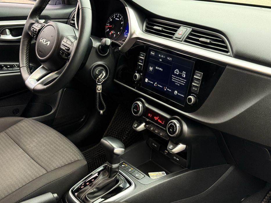 Продам KIA Rio X-Line 2022 рік.Нова машина!