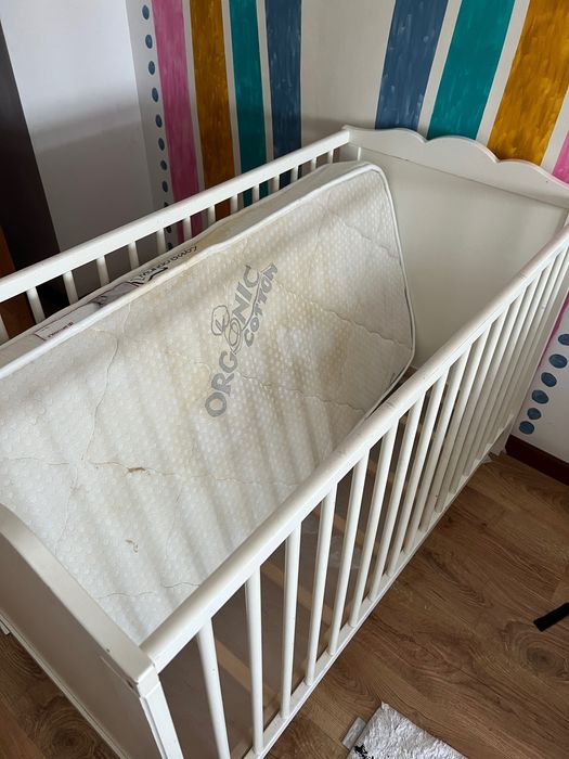 Cama de bebe para venda