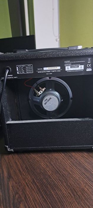 Комбопідсилювач для гітари
