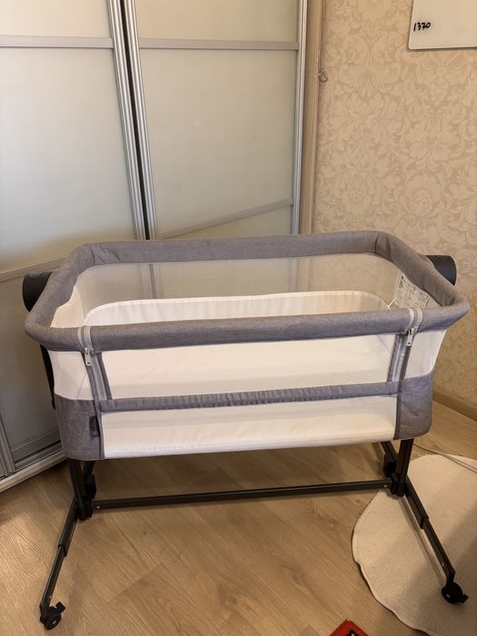 Приставне ліжко дитяче