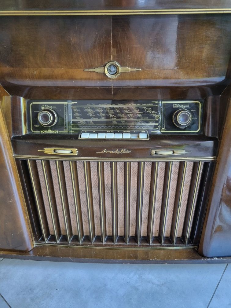 Radio zabytkowe szafa grająca gramofon antyk