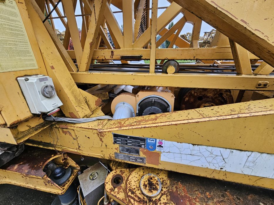 Продам будівельний кран Liebherr 102К