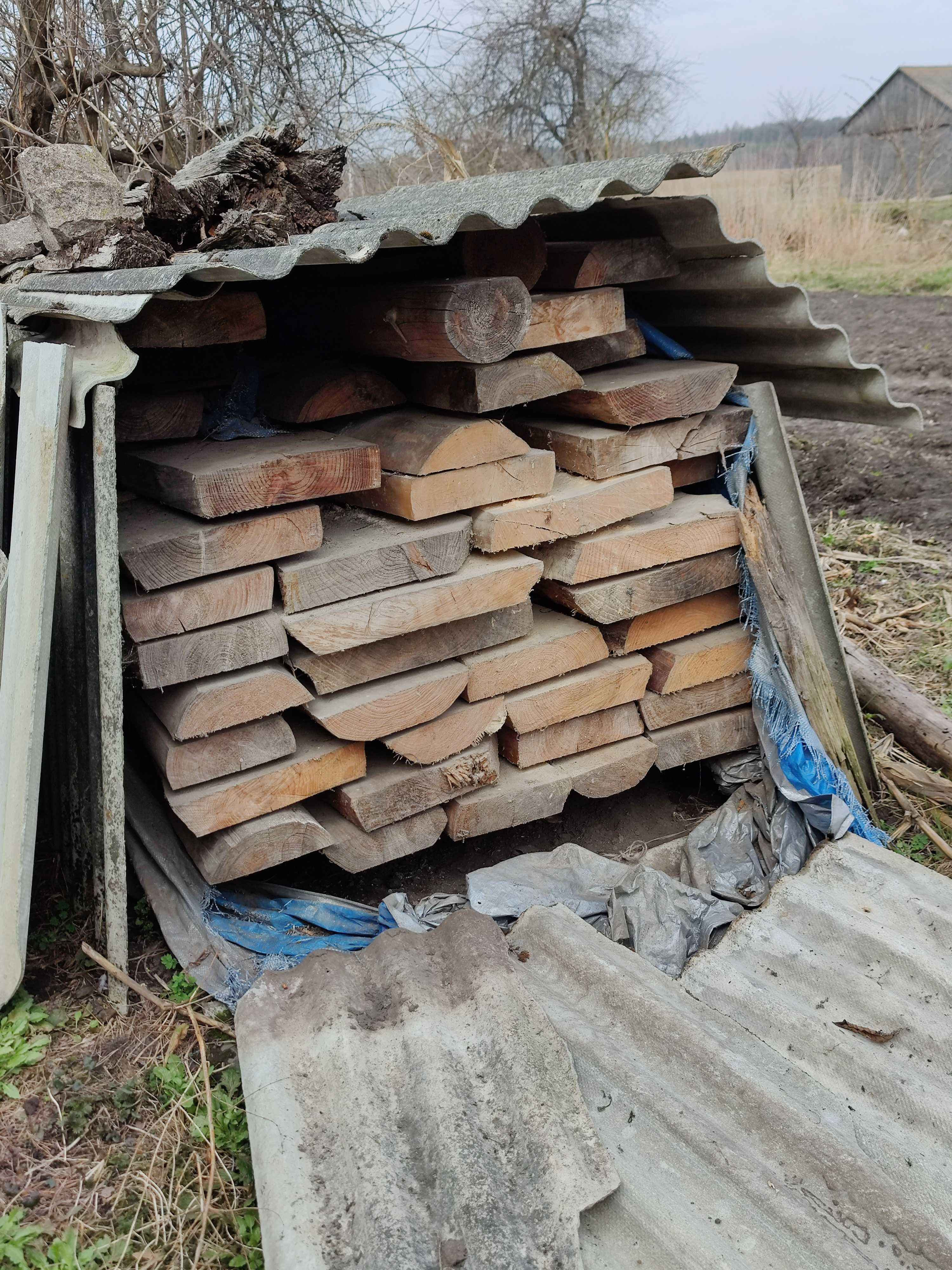 Drewno budowlane, brusy świerkowe suche 430 cm, sezonowane