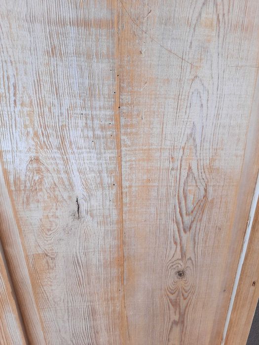 Stary międzywojenny słupek szafka shabby biały przecierany witraż D071