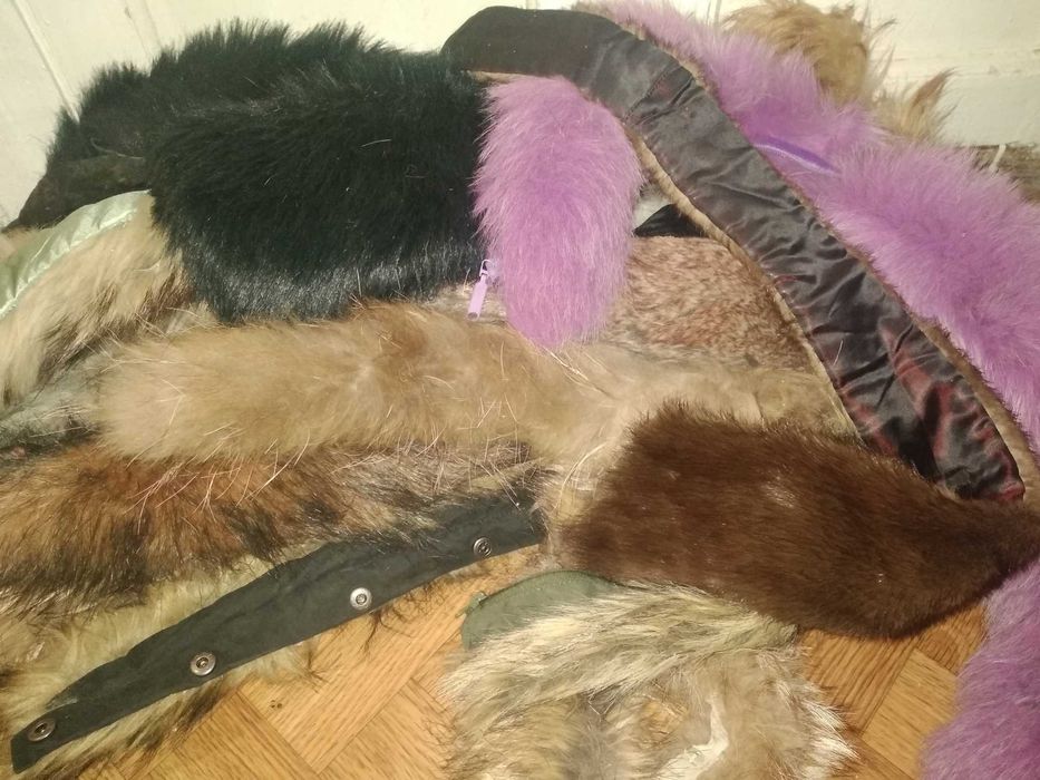 17 комірів воротников від курток одни лотом