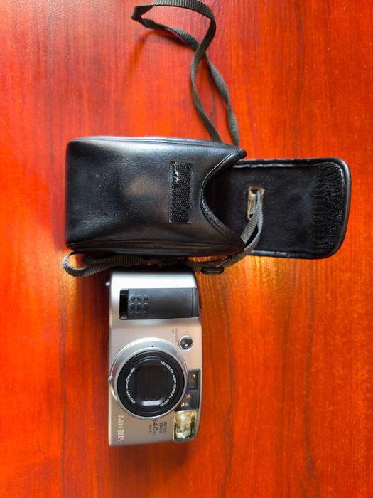 Фотоаппарат Minolta riva zoom 140ex