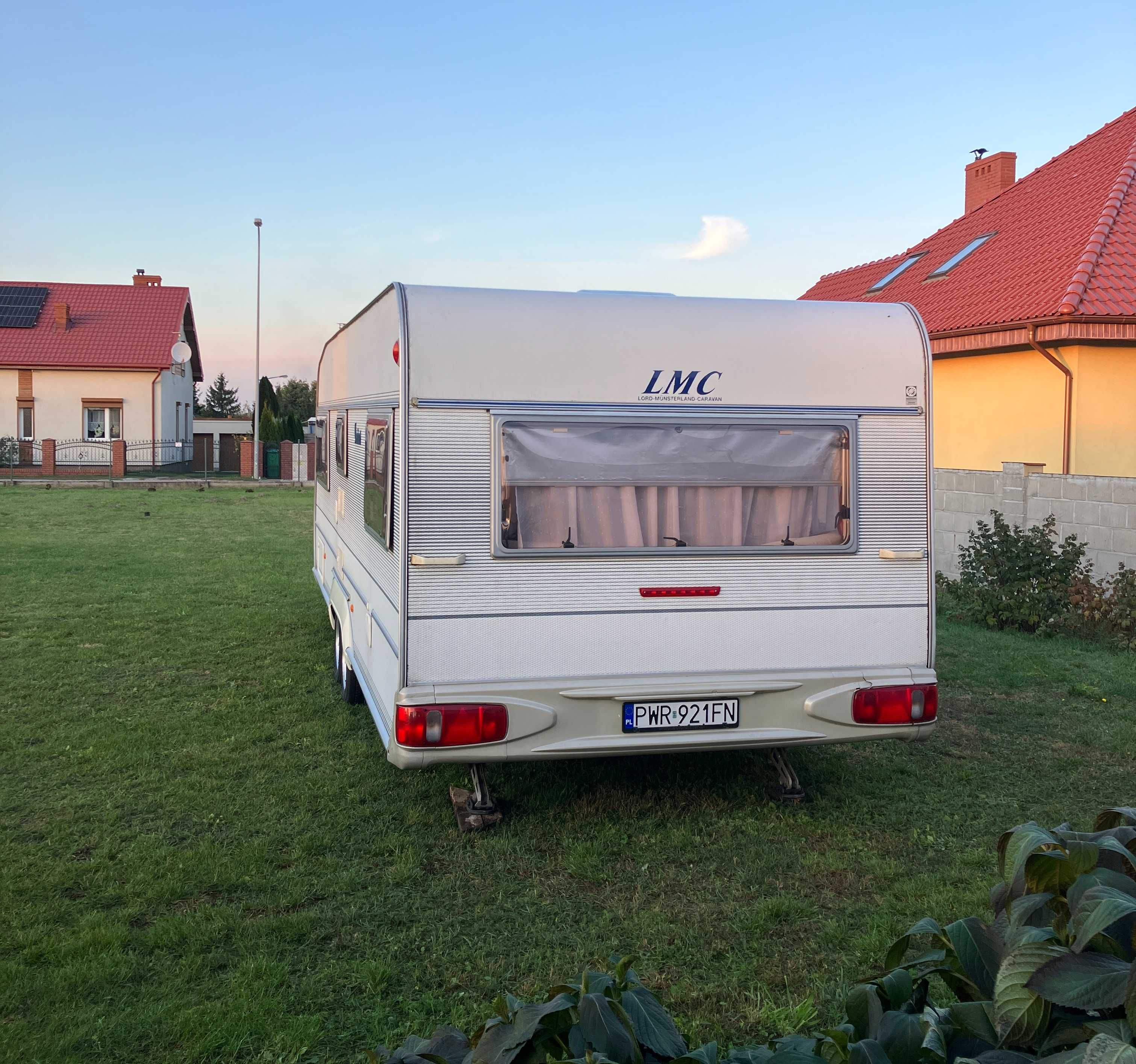 Przyczepa kempingowa LMC Dominant 640