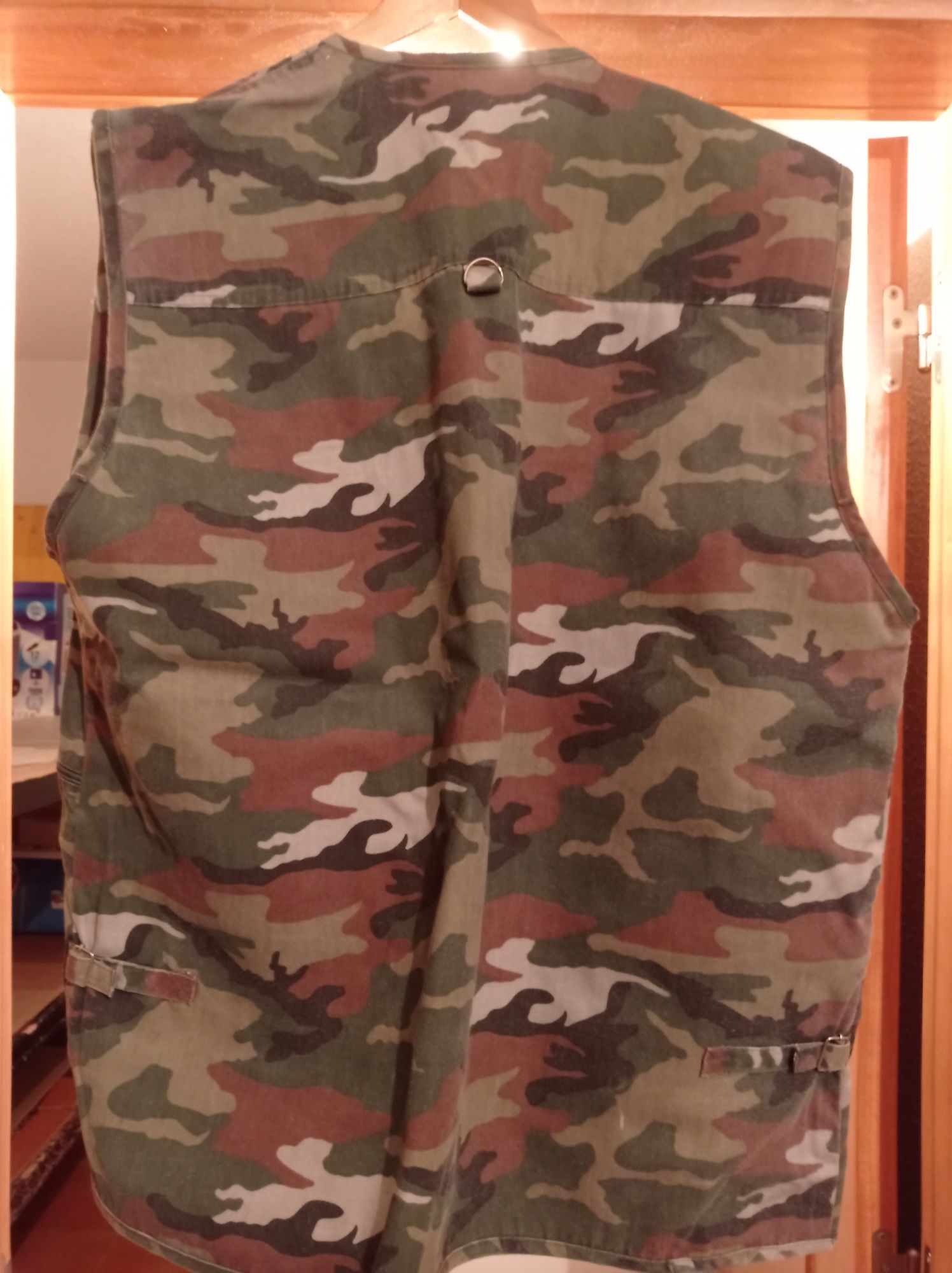 Colete camuflado