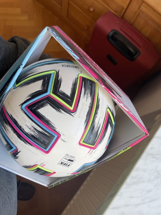 Adidas Uniforia Euro 2020