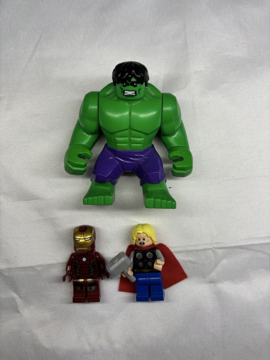 Minifigurki Lego Marvel Hulk Thor Iron Man