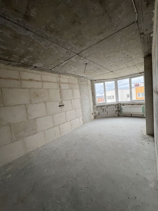 Квартира з підвалом (сховищем)