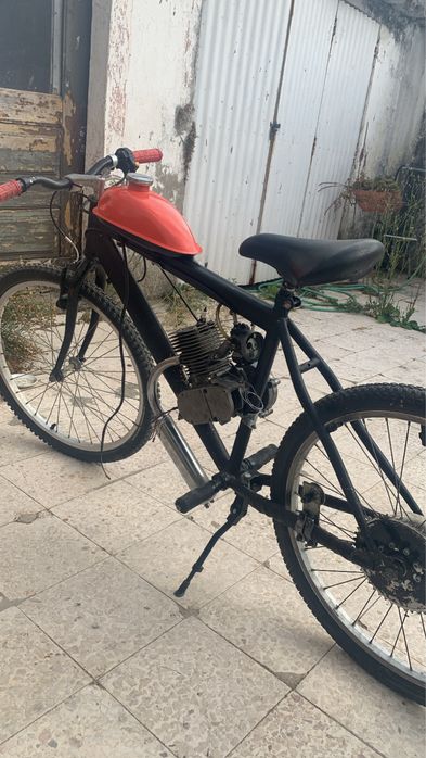 Vendo bicicleta a motor 80cc