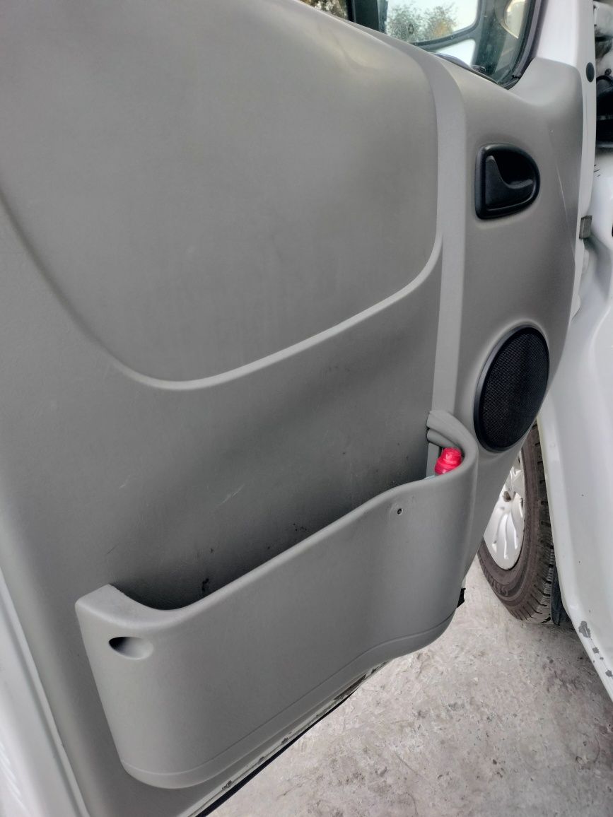 Opel vivaro 2007