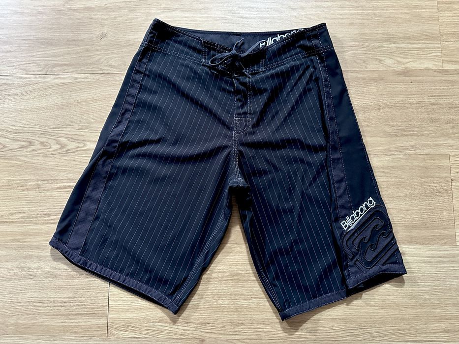 Calções “Billabong”