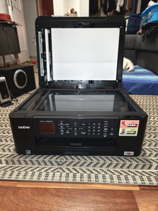 Impressora multifunções Brother MFC