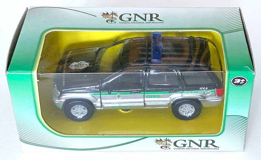 Jeep Grand Cherokee GNR 1:42 (Novo)
