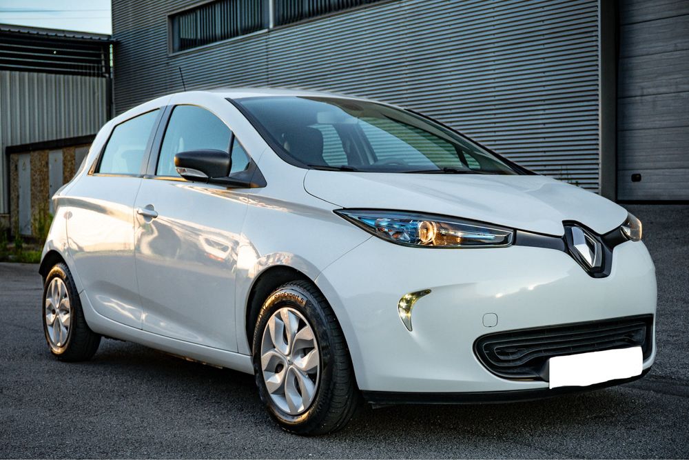 Vendido - RENAULT ZOE LIFE 41 kWh C/IVA DEDUTIVEL