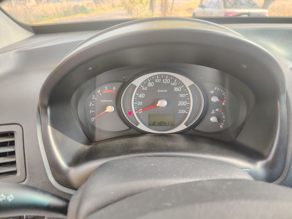 Продам туксон 2.0 дизель