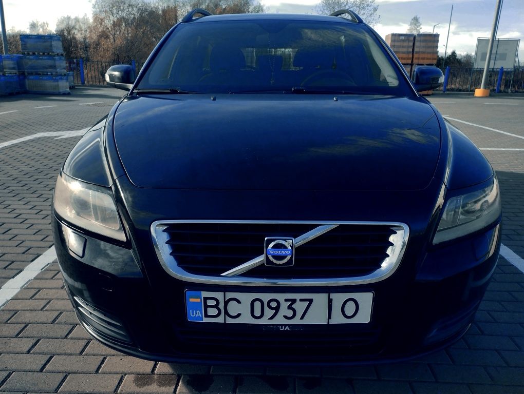 Volvo v50 1.8 Бензин
2008