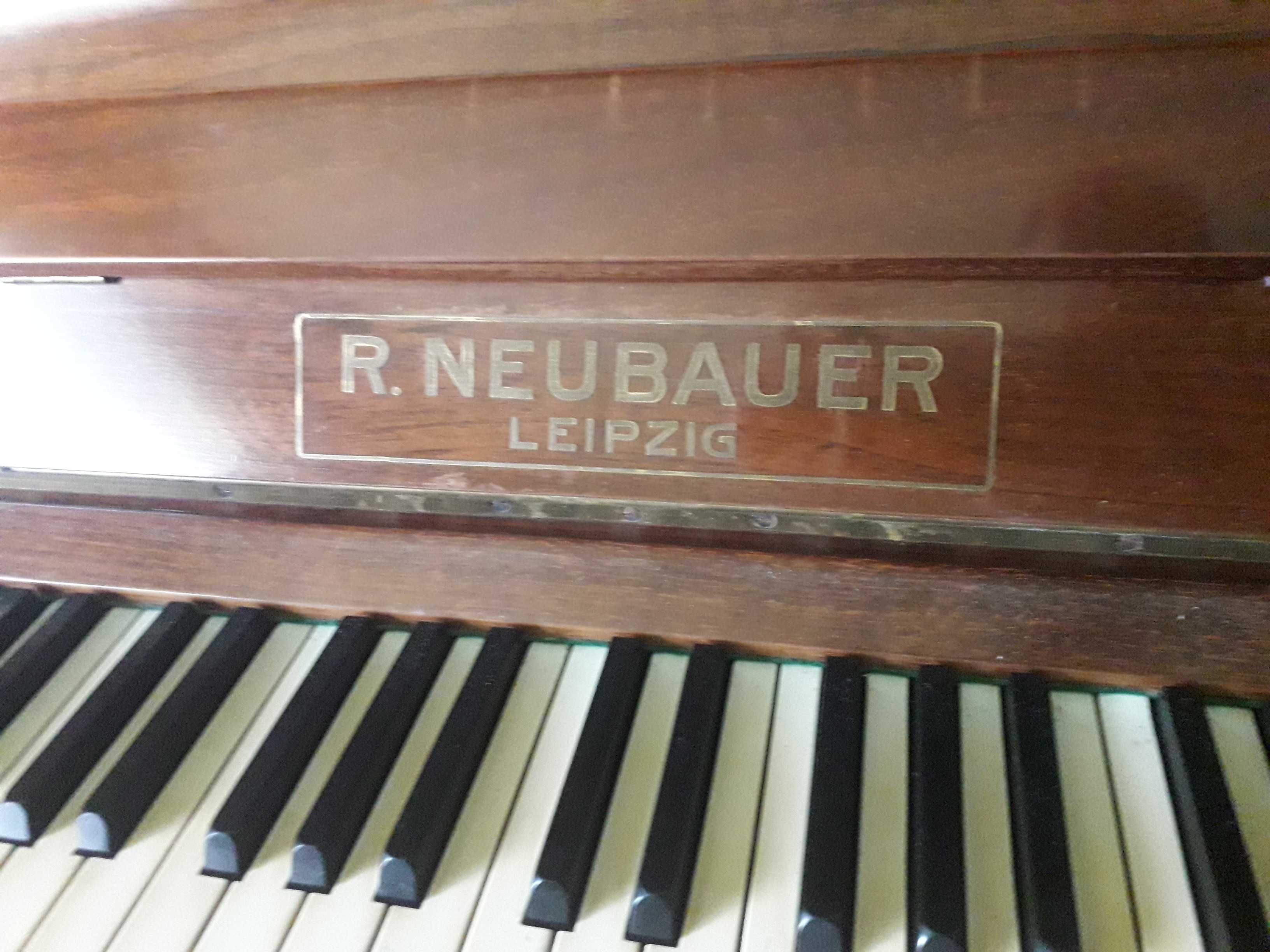 Фортепіано (піаніно) R.NEUBAUER Leipzig