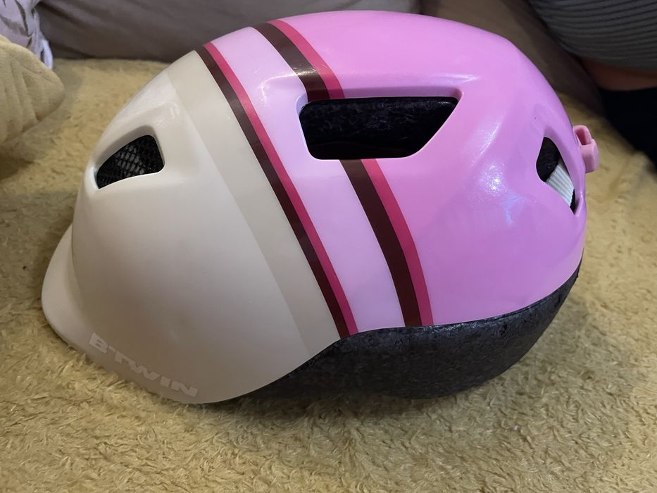 Kask dziewczęcy regulowany na rower rolki dla dziewczynki