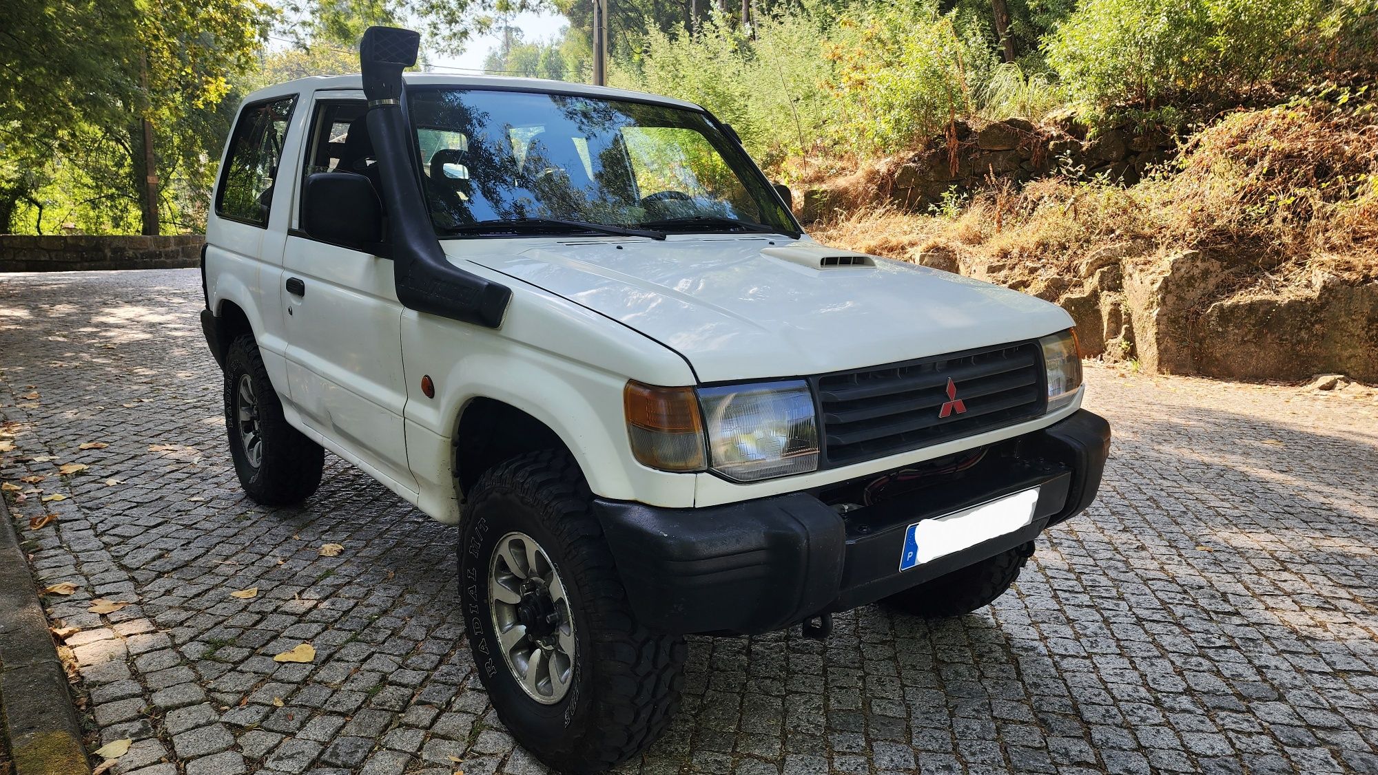 Mitsubishi Pajero MK2 2.5