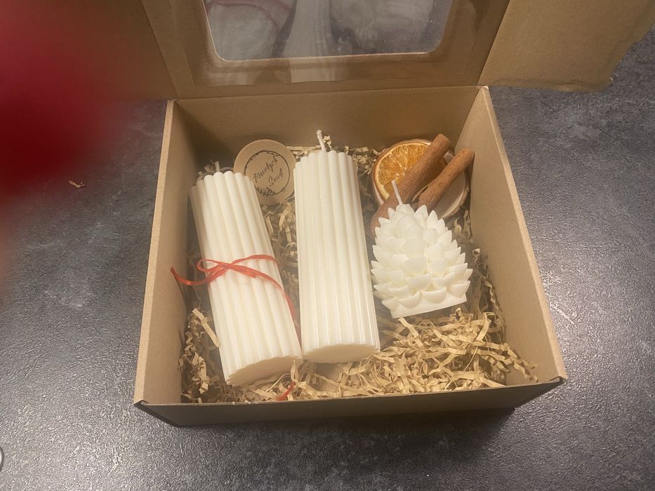 Zestawy swiąteczne z świec sojowych