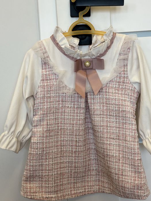 sukienka 3 razy na dziecku