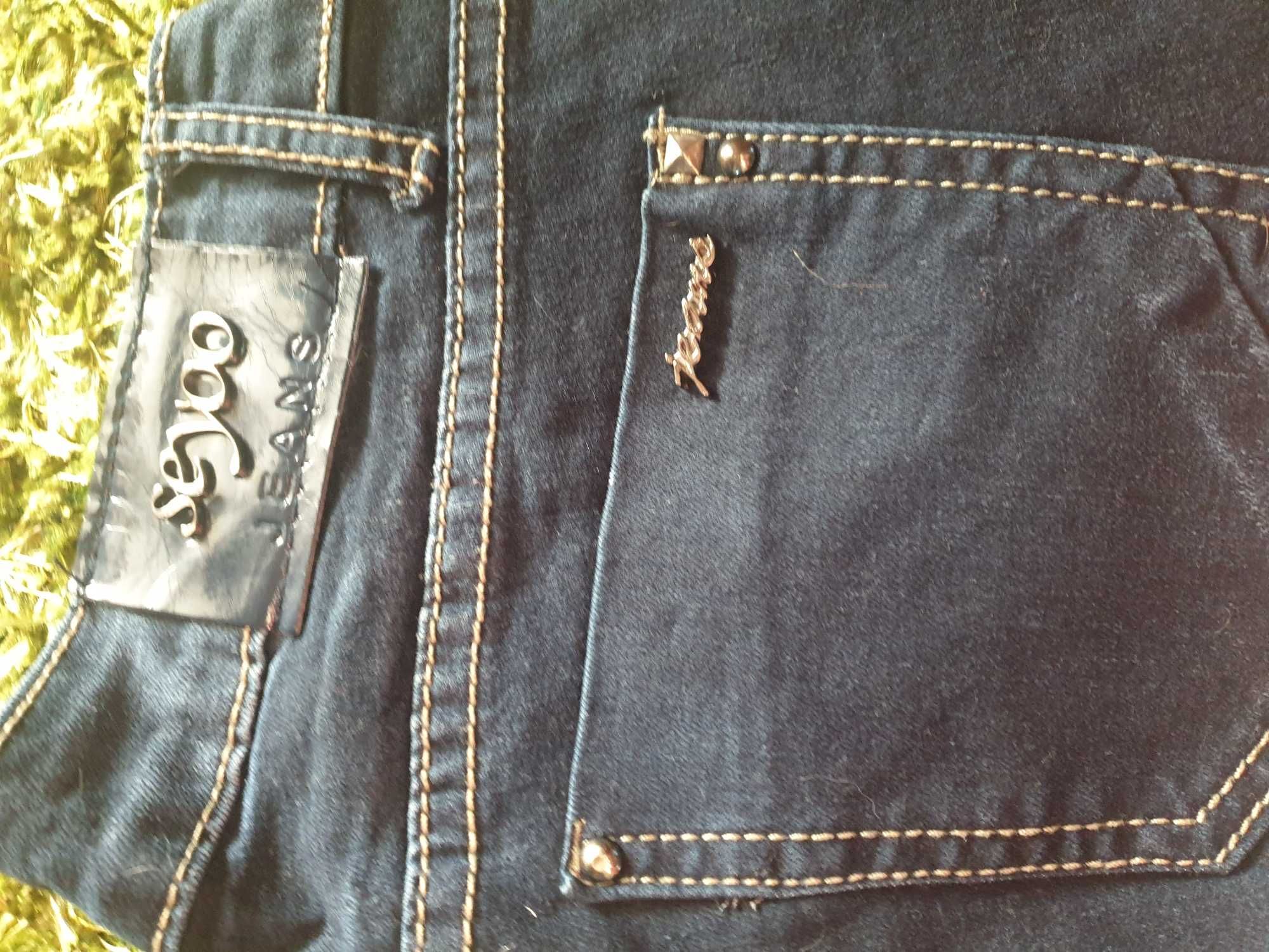Spodnie jeans granat L elastyczne Seyoo